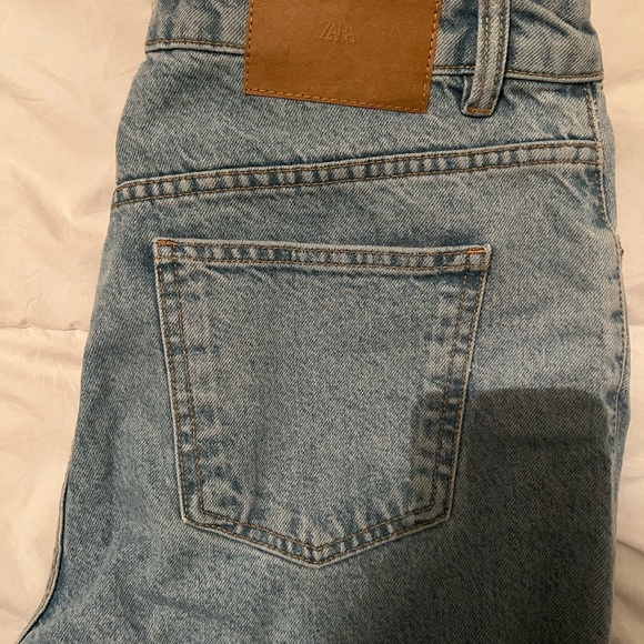 ZARA MOM JEANS - Picture 3 of 3